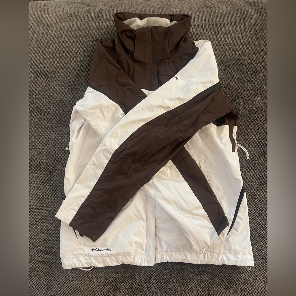 Columbia snow jacket